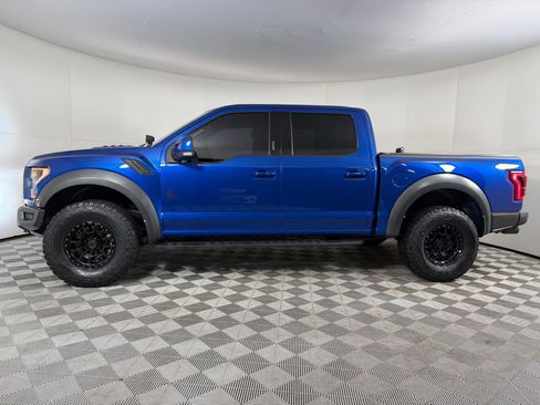 Used 2018 Ford F150 Raptor w/ Equipment Group 802A Luxury AWD/4WD image 2