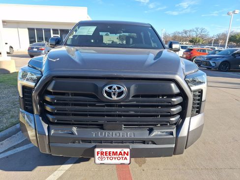Used 2025 Toyota Tundra SR5 image 9