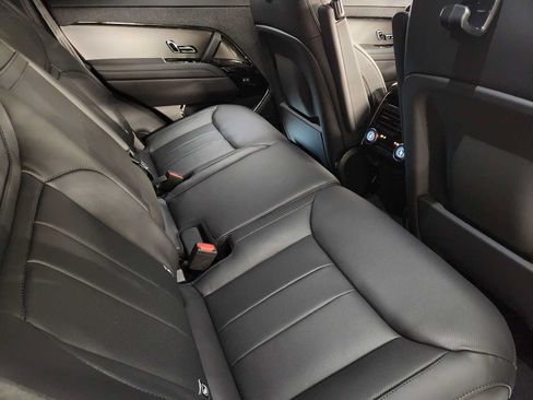 New 2027 Land Rover Range Rover Sport SE AWD/4WD image 30