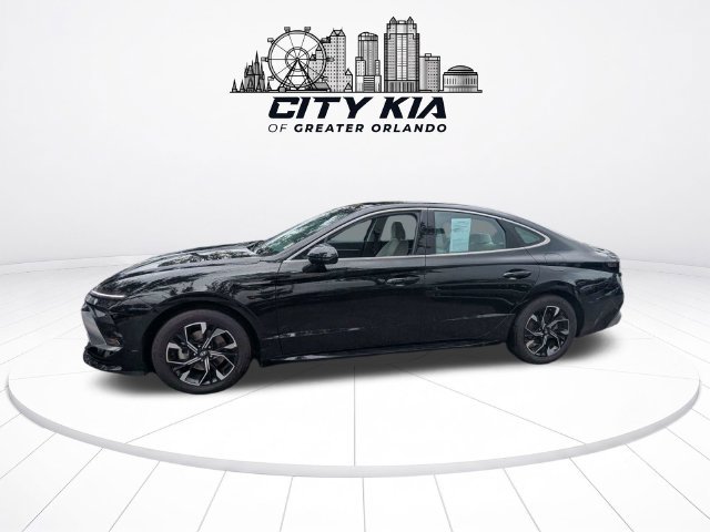 Used 2025 Hyundai Sonata SEL FWD image 3