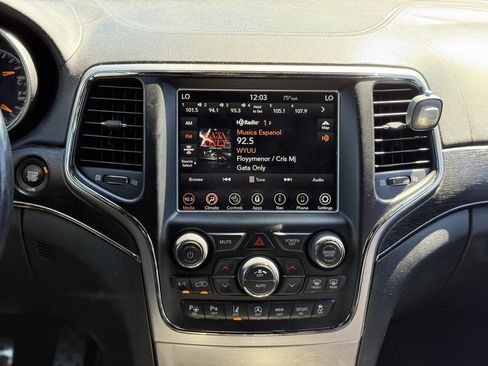 Used 2018 Jeep Grand Cherokee High Altitude image 16