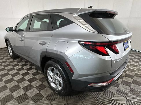 Certified 2023 Hyundai Tucson SE FWD image 5