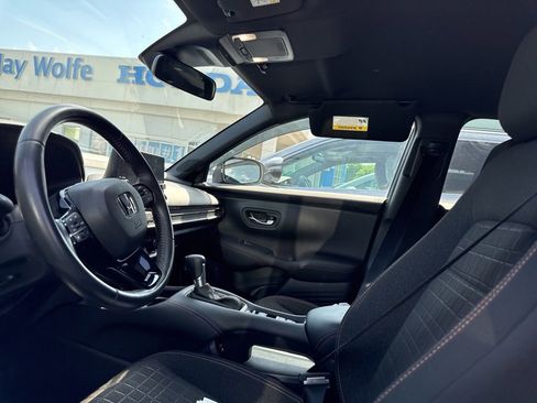 Used 2024 Honda HR-V Sport image 10