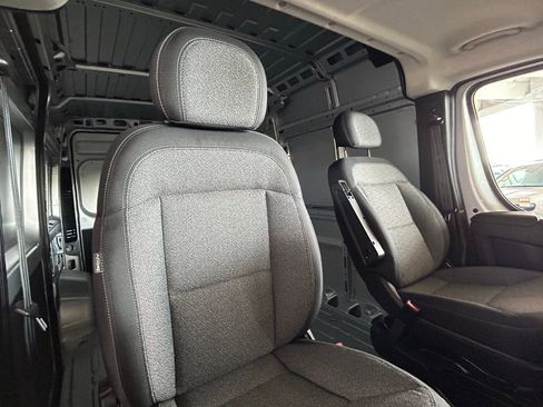 Used 2025 RAM ProMaster 1500 image 22