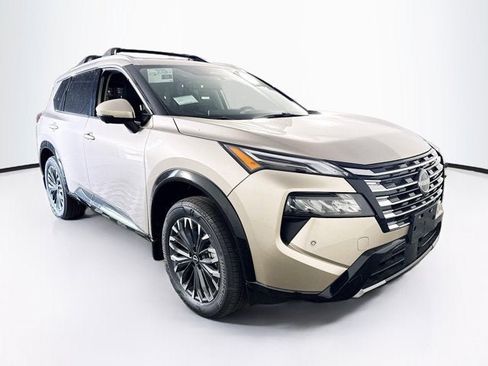 New 2026 Nissan Rogue Platinum w/ Platinum Premium Package AWD/4WD image 3