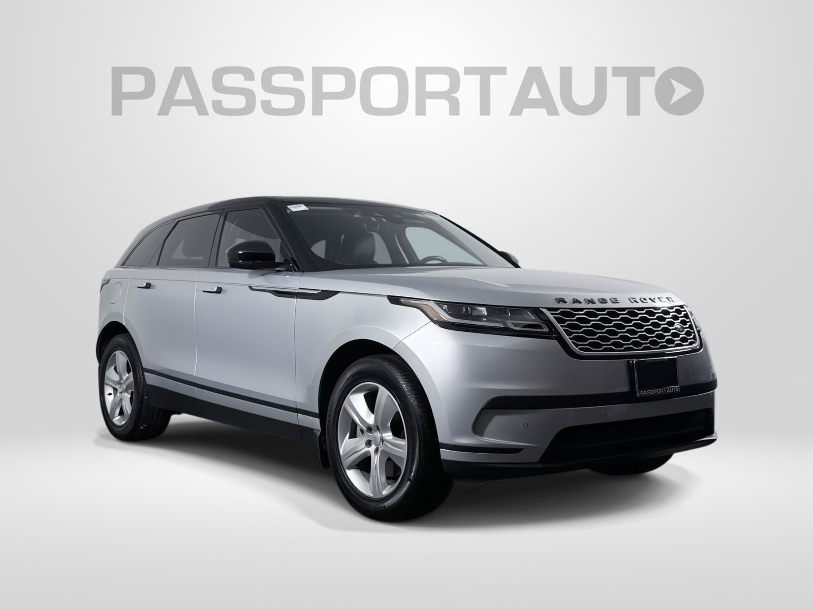 Used 2022 Land Rover Range Rover Velar S AWD/4WD image 3