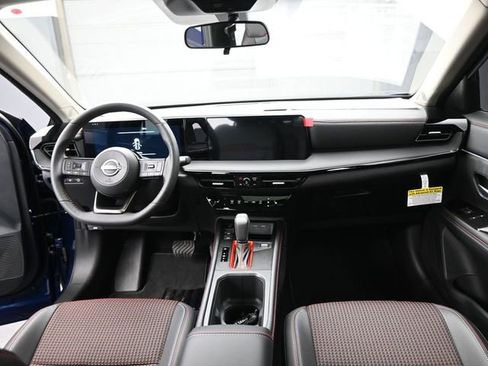 New 2026 Nissan Kicks SR w/ SR Premium Package image 25
