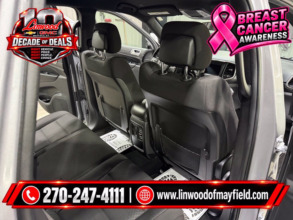 Used 2021 Jeep Grand Cherokee Laredo AWD/4WD image 25