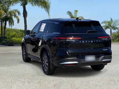 Certified 2026 INFINITI QX60 Pure w/ Cargo Package FWD image 3