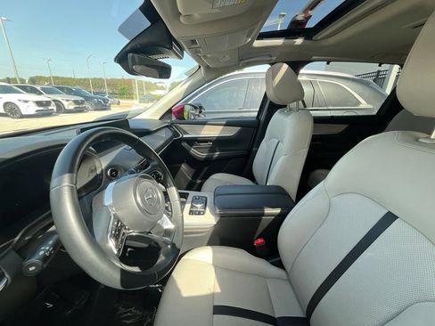Used 2024 MAZDA CX-90 Plug-In Hybrid w/ Preferred AWD/4WD image 5
