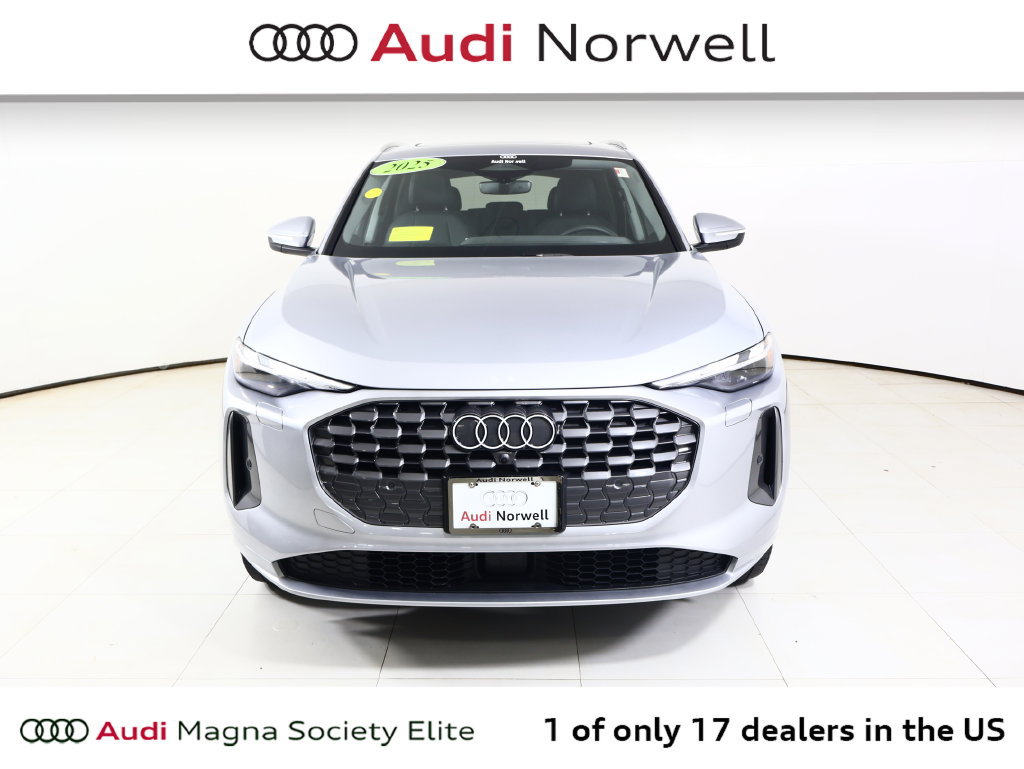 Used 2025 Audi Q5 Premium w/ Convenience Package AWD/4WD image 10