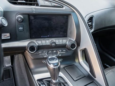 Used 2019 Chevrolet Corvette Stingray Coupe w/ Carbon Flash Badge Package image 56