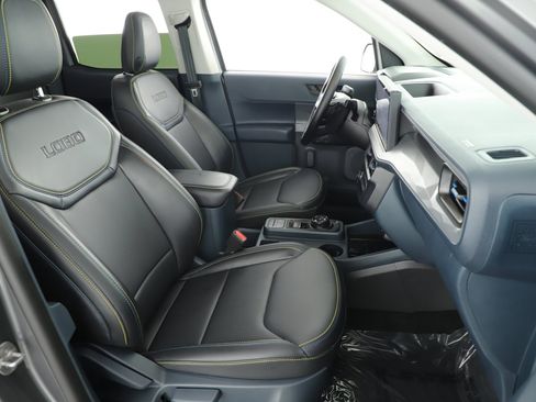 Certified 2025 Ford Maverick Lobo AWD/4WD image 19