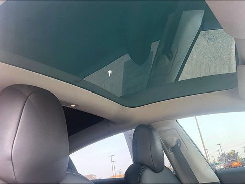 Used 2018 Tesla Model 3 Long Range AWD/4WD image 21