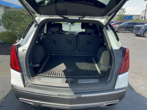 Used 2021 Cadillac XT5 Premium Luxury FWD image 18