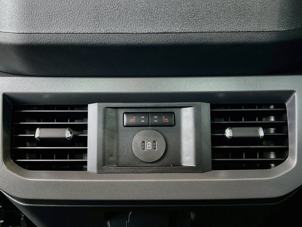 New 2026 Ford F350 Lariat AWD/4WD image 29