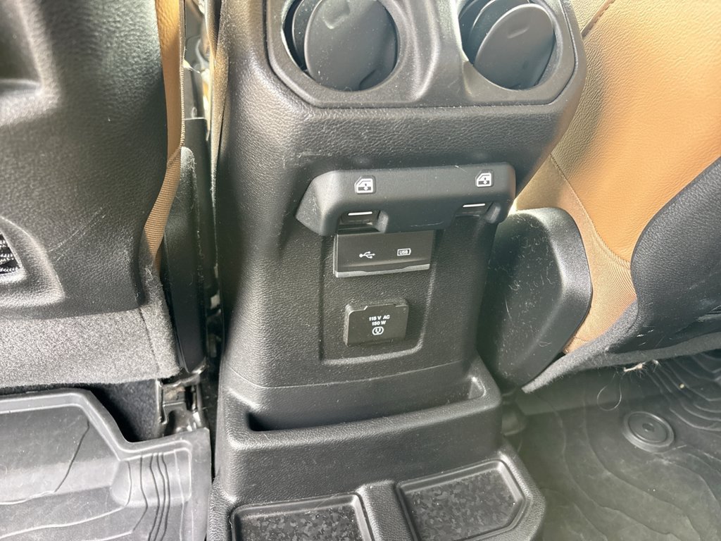 Used 2020 Jeep Wrangler Unlimited Rubicon w/ Dual Top Group AWD/4WD image 20