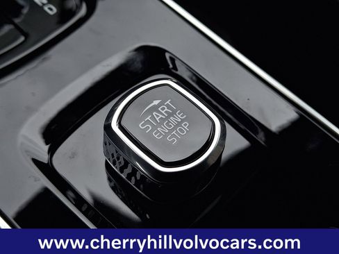 New 2026 Volvo XC90 B6 Plus w/ Protection Package Premier image 15