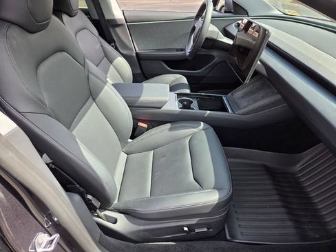 Used 2025 Tesla Model 3 Long Range RWD image 15