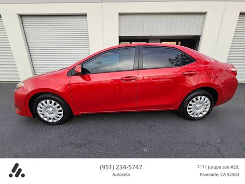 Used 2019 Toyota Corolla LE image 12