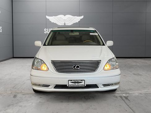 Used 2004 Lexus LS 430 w/ Modern Luxury Pkg RWD image 2