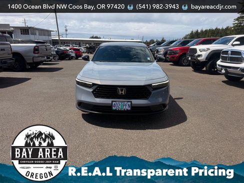 Used 2023 Honda Accord Sport image 2
