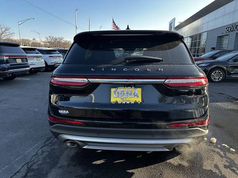 Certified 2022 Lincoln Corsair AWD w/ Premium Package image 6