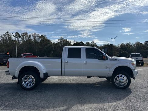 Used 2016 Ford F350 Platinum image 4