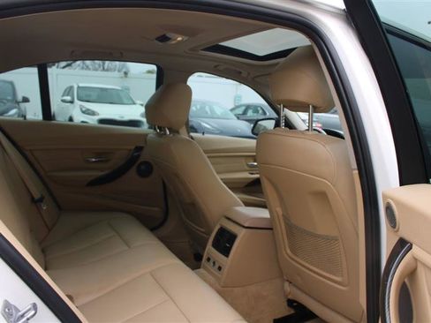 Used 2015 BMW 335i xDrive Sedan AWD/4WD image 15