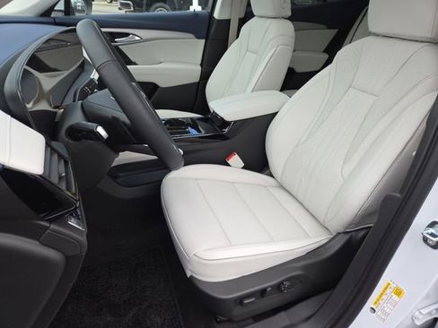 New 2026 Buick Envision Avenir image 36