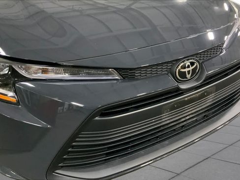 Used 2024 Toyota Corolla LE FWD image 30