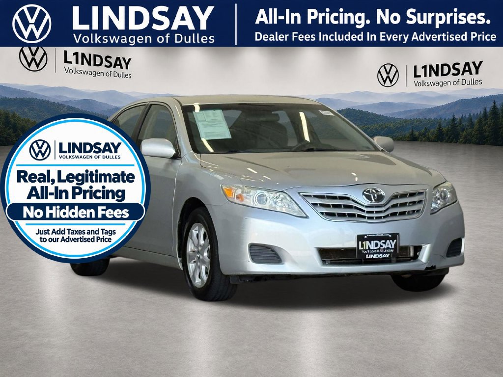 Used 2011 Toyota Camry LE w/ LE Extra-Value Pkg FWD image 1