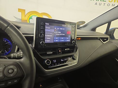 Used 2019 Toyota Corolla XSE image 21