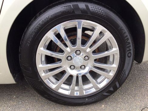 Used 2013 Chevrolet Cruze Eco w/ Enhanced Safety Package image 38