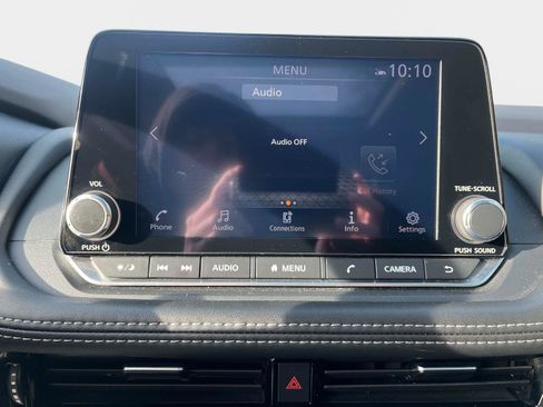 Certified 2023 Nissan Rogue SV w/ SV Premium Package image 24