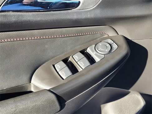 Used 2023 Chevrolet TrailBlazer RS w/ Convenience Package image 16