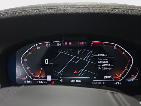 Used 2022 BMW 750i xDrive w/ Luxury Rear Seating Package AWD/4WD image 22