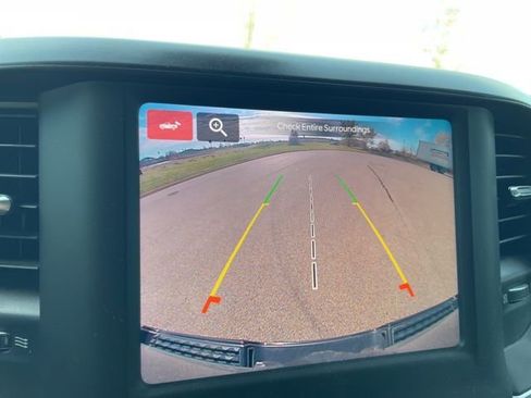 Used 2023 RAM 1500 Big Horn image 8