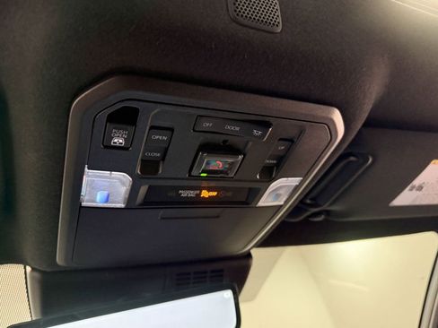 Used 2025 Toyota 4Runner Limited w/ Tow Technology Package image 78