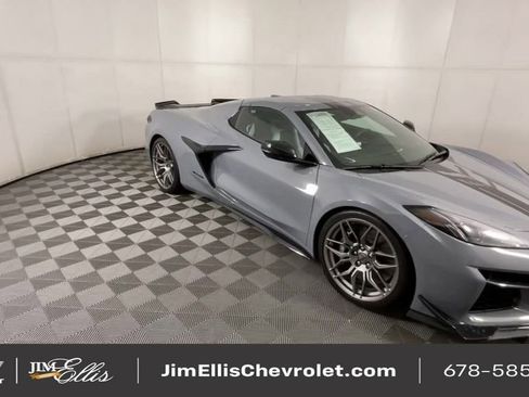 Used 2024 Chevrolet Corvette Z06 w/ Stealth Interior Trim Package image 2