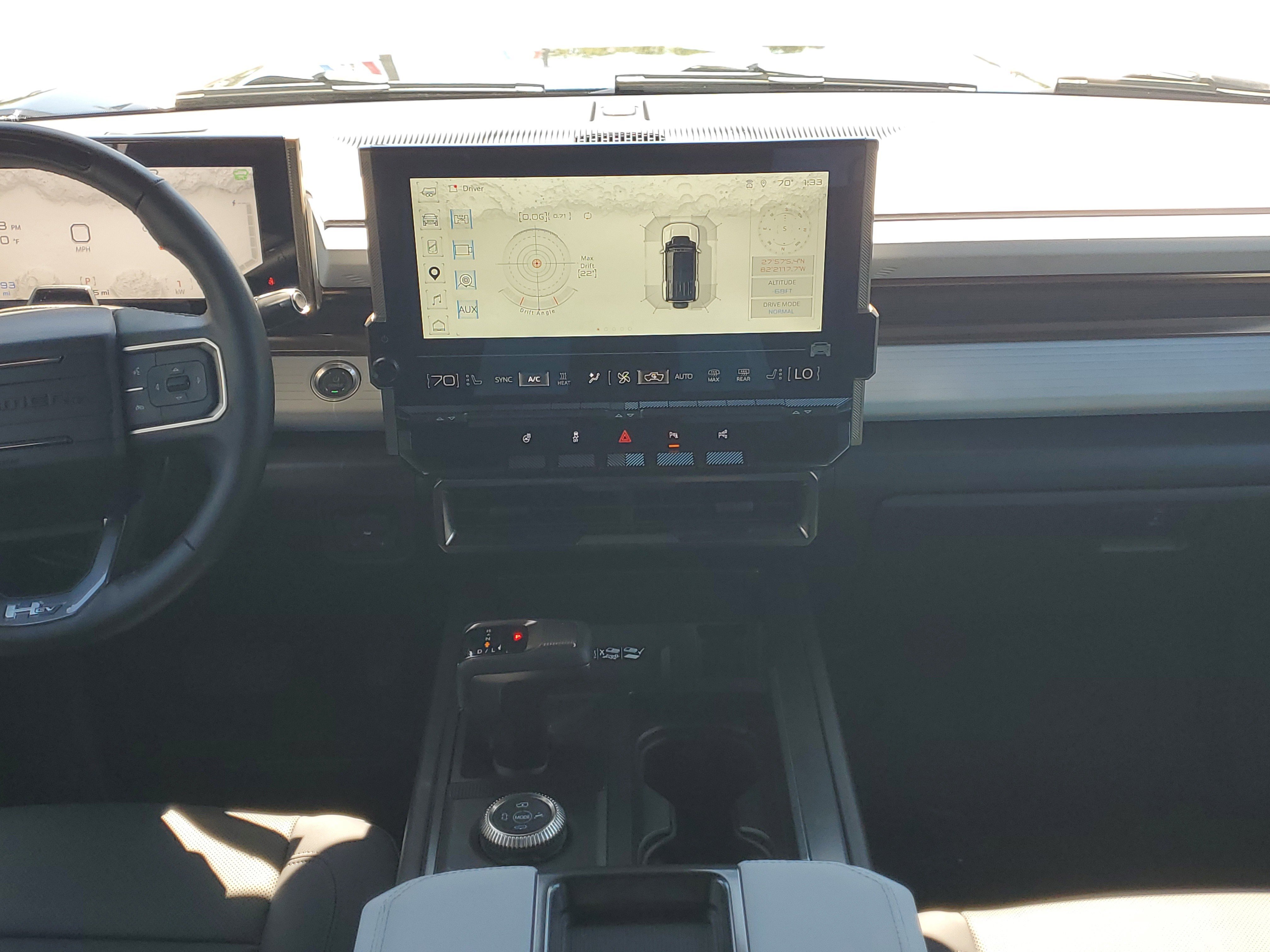 Used 2025 GMC Hummer EV 2X AWD/4WD image 16