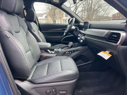 Certified 2025 Kia Telluride AWD image 27