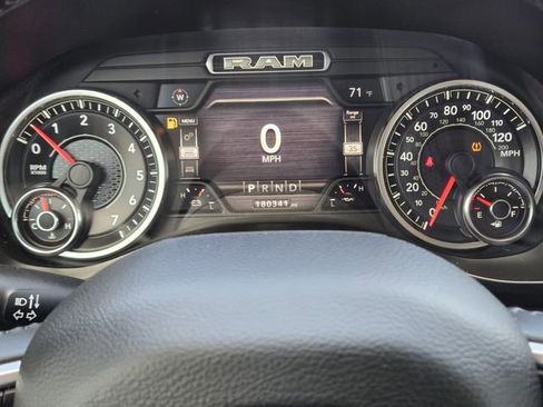 Used 2020 RAM 1500 Laramie AWD/4WD image 15