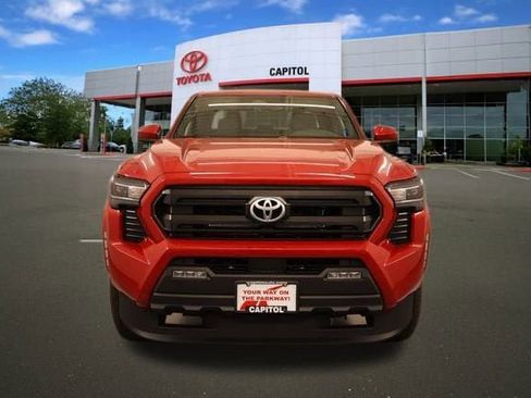 New 2025 Toyota Tacoma SR5 image 7