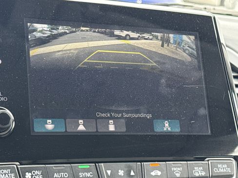 Certified 2018 Honda Odyssey Elite image 30