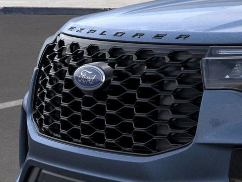 New 2026 Ford Explorer ST-Line image 17