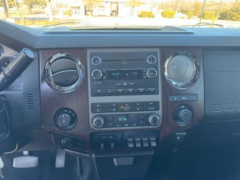 Used 2012 Ford F350 Lariat w/ Chrome Pkg image 22