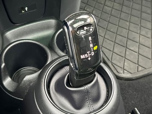 Used 2020 MINI Cooper 2-Door Hardtop image 23