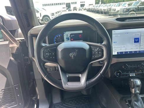 Used 2023 Ford Bronco Wildtrak AWD/4WD image 15