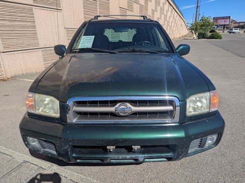 Used 2001 Nissan Pathfinder LE AWD/4WD image 7